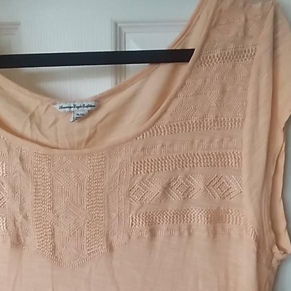 Aztec style stitched tee - Picture 2 of 3